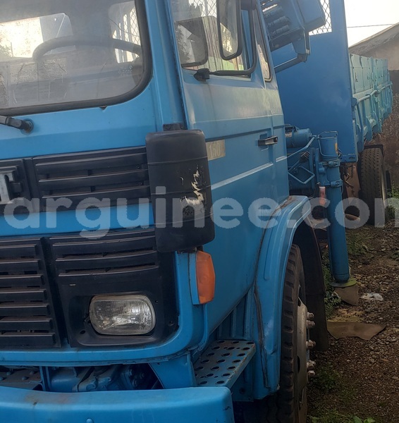 Big with watermark renault pj conakry conakry 9557