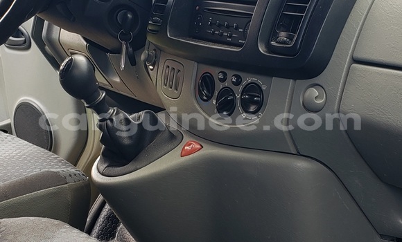 Acheter Occasion Utilitaire Renault Trafic Autre à Conakry, Conakry Acheter Occasion Utilitaire Renault Trafic Autre à Conakry, Conakry