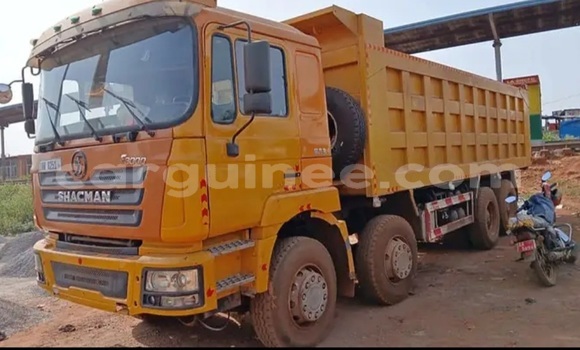 Medium with watermark man silent conakry conakry 9565