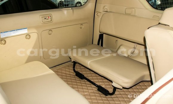Buy Import Toyota Prado White Car in Import - Dubai in Conakry Buy Import Toyota Prado White Car in Import - Dubai in Conakry