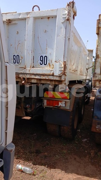 Big with watermark renault master conakry conakry 9578