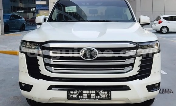 Acheter Occasion Voiture Toyota Land Cruiser Blanc à Dalaba, Dalaba Acheter Occasion Voiture Toyota Land Cruiser Blanc à Dalaba, Dalaba