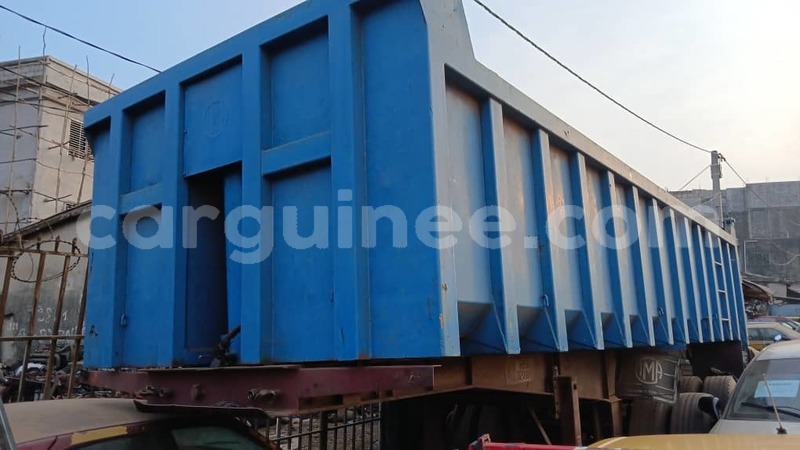 Big with watermark renault g300 conakry conakry 9604