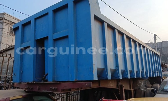Buy Used Renault G300 Other Truck in Conakry in Conakry Buy Used Renault G300 Other Truck in Conakry in Conakry