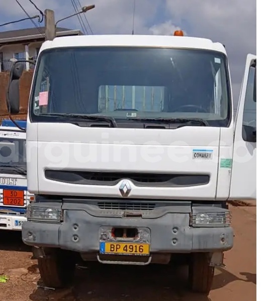 Big with watermark renault tracer conakry conakry 9609