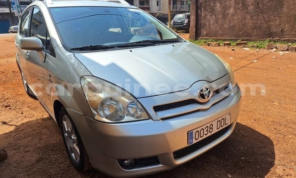 Acheter Occasion Voiture Toyota Verso Autre à Conakry, Conakry Acheter Occasion Voiture Toyota Verso Autre à Conakry, Conakry