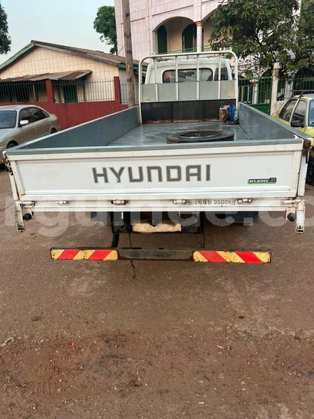 Big with watermark hyundai maxcruz conakry conakry 9640