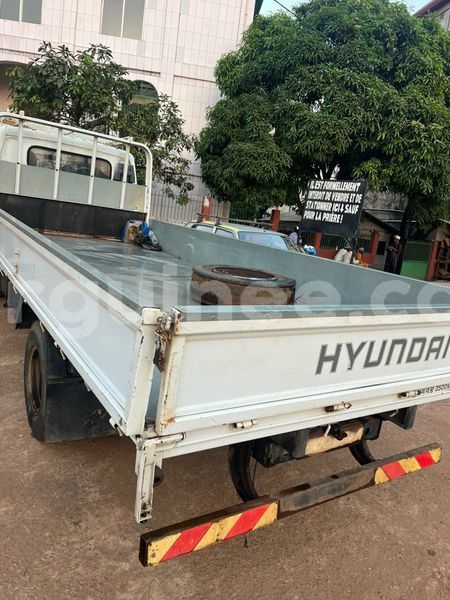 Big with watermark hyundai maxcruz conakry conakry 9640