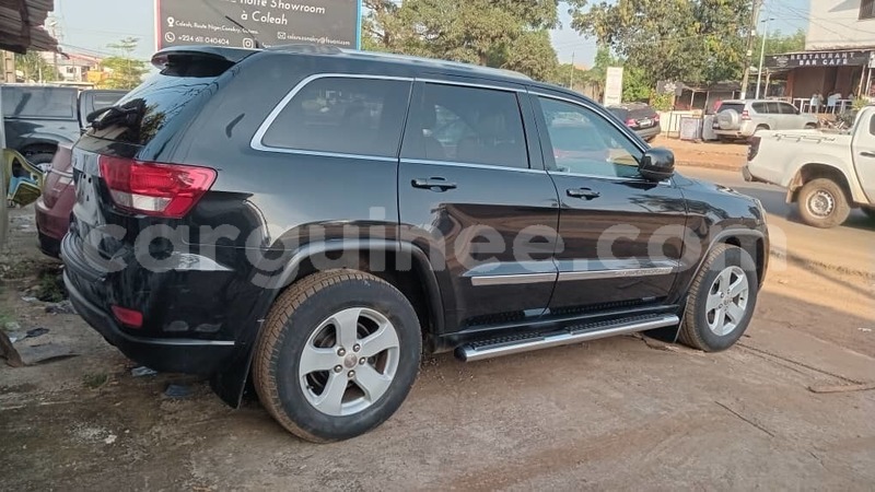 Big with watermark jeep grand cherokee conakry conakry 9641