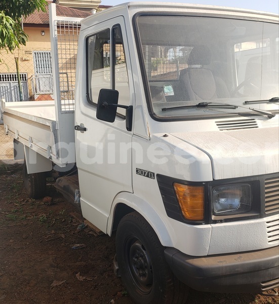 Big with watermark mercedes benz sprinter conakry conakry 9650