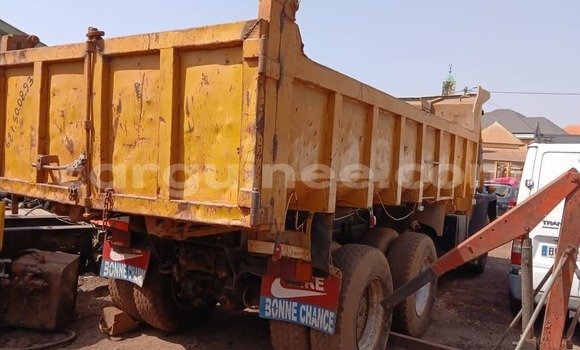 Acheter Import Utilitaire Iveco Daily Autre à Conakry, Conakry Acheter Import Utilitaire Iveco Daily Autre à Conakry, Conakry