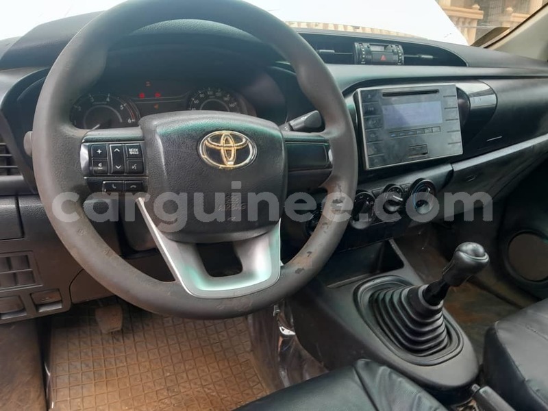 Big with watermark toyota hilux conakry conakry 9657