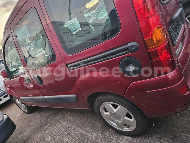 Big with watermark renault kangoo conakry conakry 9663