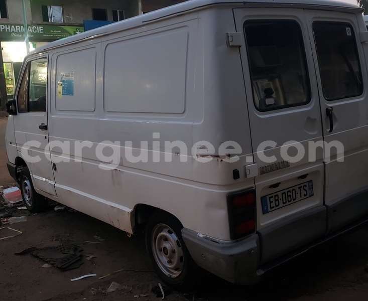 Big with watermark renault trafic conakry conakry 9664