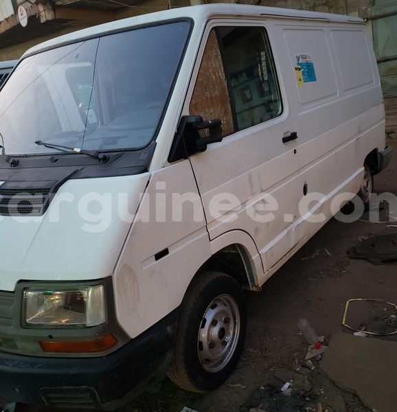 Big with watermark renault trafic conakry conakry 9664