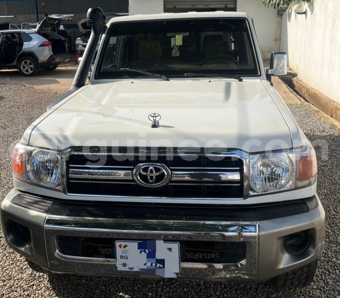 Big with watermark toyota land cruiser conakry conakry 9667