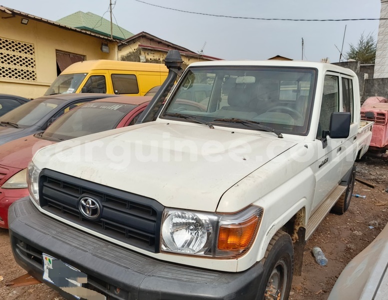 Big with watermark toyota land cruiser conakry conakry 9668