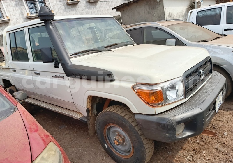 Big with watermark toyota land cruiser conakry conakry 9668