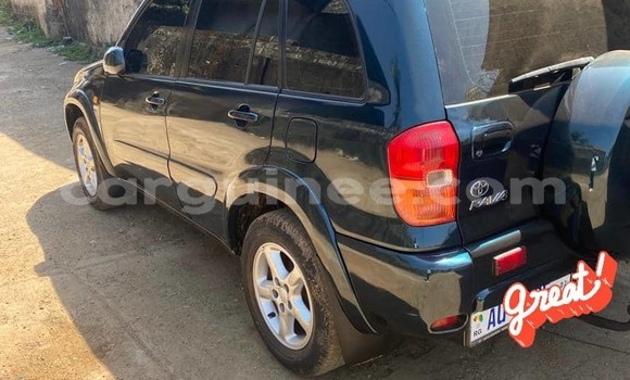 Acheter Occasion Voiture Toyota RAV4 Vert à Conakry, Conakry Acheter Occasion Voiture Toyota RAV4 Vert à Conakry, Conakry