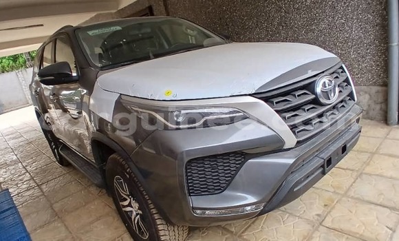Acheter Neuf Voiture Toyota Fortuner Autre à Conakry, Conakry Acheter Neuf Voiture Toyota Fortuner Autre à Conakry, Conakry