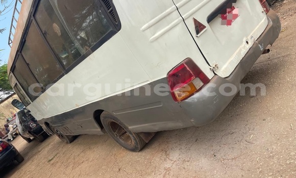 Medium with watermark hyundai chorus conakry conakry 9695