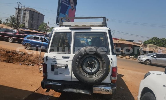 Acheter Neuf Voiture Toyota Land Cruiser Autre à Conakry, Conakry Acheter Neuf Voiture Toyota Land Cruiser Autre à Conakry, Conakry