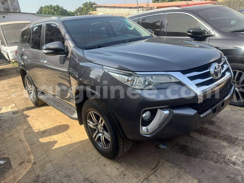 Big with watermark toyota fortuner conakry conakry 9704