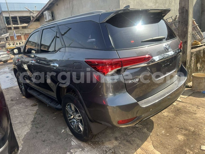 Big with watermark toyota fortuner conakry conakry 9704