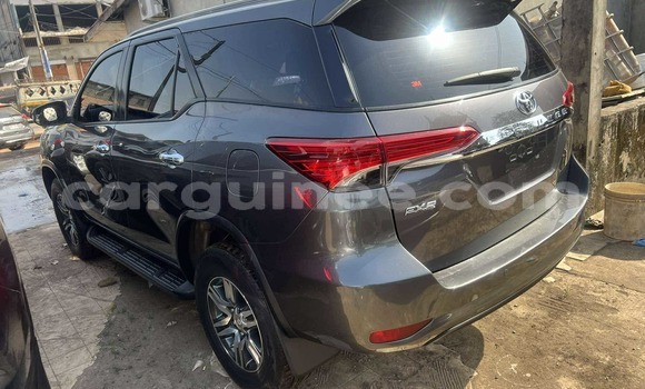 Acheter Neuf Voiture Toyota Fortuner Autre à Conakry, Conakry Acheter Neuf Voiture Toyota Fortuner Autre à Conakry, Conakry