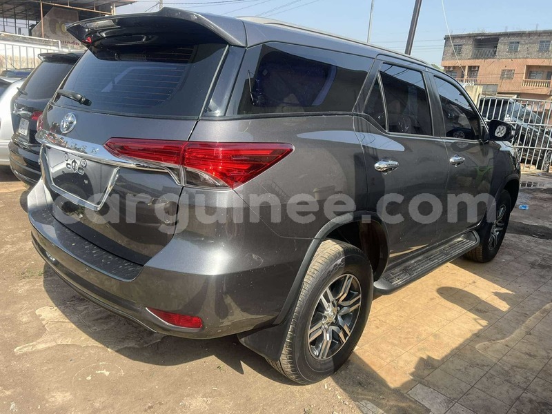 Big with watermark toyota fortuner conakry conakry 9704