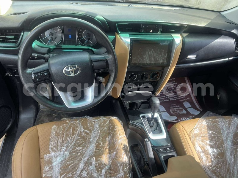 Big with watermark toyota fortuner conakry conakry 9704