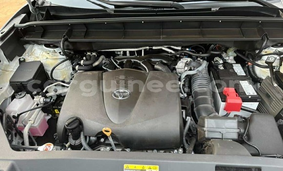 Acheter Neuf Voiture Toyota Highlander Blanc à Conakry, Conakry Acheter Neuf Voiture Toyota Highlander Blanc à Conakry, Conakry