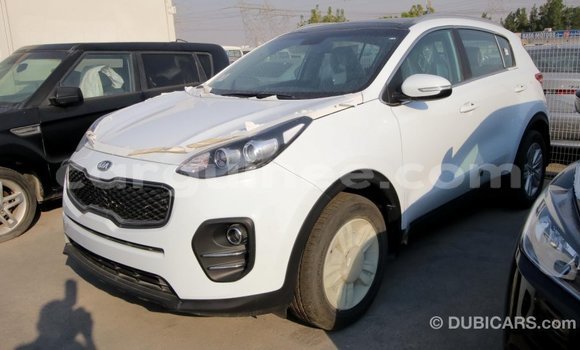 Acheter Import Voiture Kia Sportage Blanc à Import - Dubai, Conakry