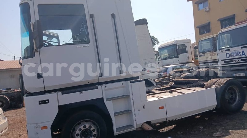 Big with watermark renault magnum 480 conakry conakry 9719