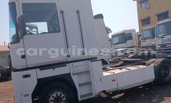 Buy Import Renault Magnum 480 Other Truck in Conakry in Conakry Buy Import Renault Magnum 480 Other Truck in Conakry in Conakry