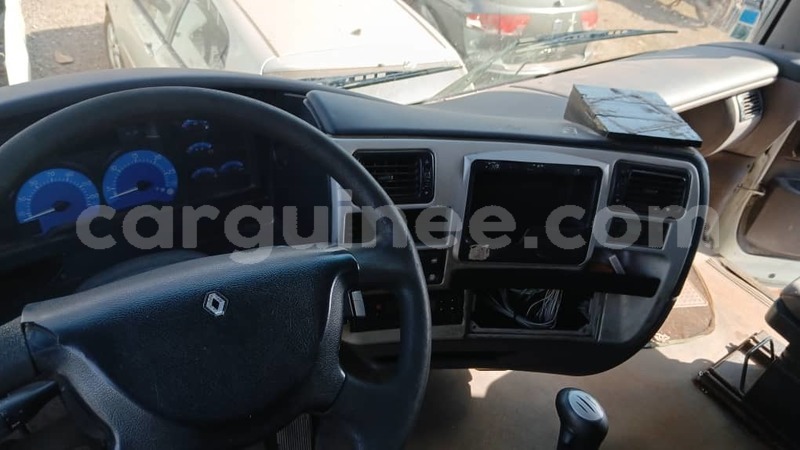 Big with watermark renault magnum 480 conakry conakry 9719