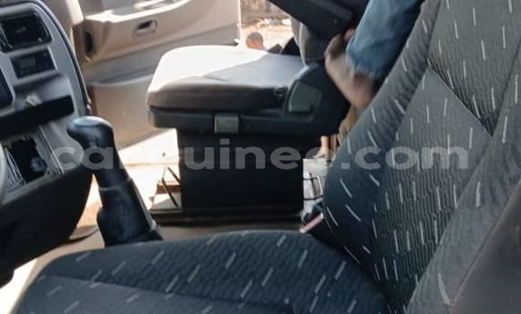 Buy Import Renault Magnum 480 Other Truck in Conakry in Conakry Buy Import Renault Magnum 480 Other Truck in Conakry in Conakry