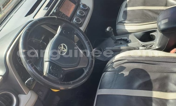 Acheter Occasion Voiture Toyota RAV4 Autre à Conakry, Conakry Acheter Occasion Voiture Toyota RAV4 Autre à Conakry, Conakry