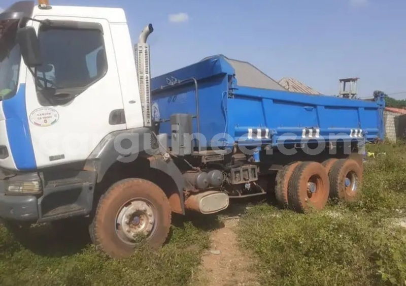 Big with watermark renault g300 conakry conakry 9726