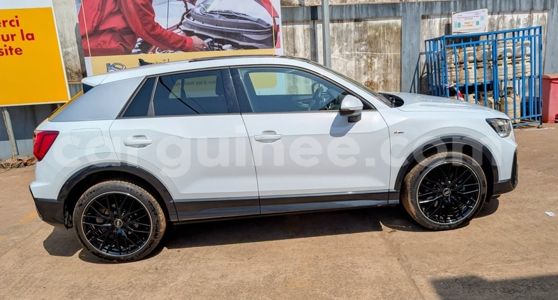 Big with watermark audi q5 conakry conakry 9744