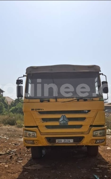 Big with watermark iveco cargo conakry conakry 9757