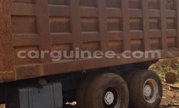 Acheter Occasion Utilitaire Iveco Cargo Autre à Conakry, Conakry Acheter Occasion Utilitaire Iveco Cargo Autre à Conakry, Conakry
