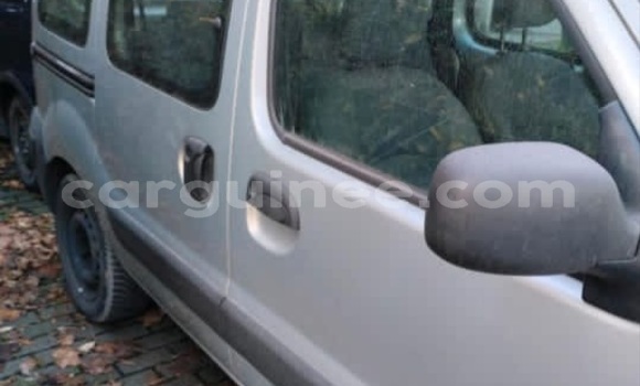 Buy Import Renault Kangoo Other Car in Conakry in Conakry Buy Import Renault Kangoo Other Car in Conakry in Conakry