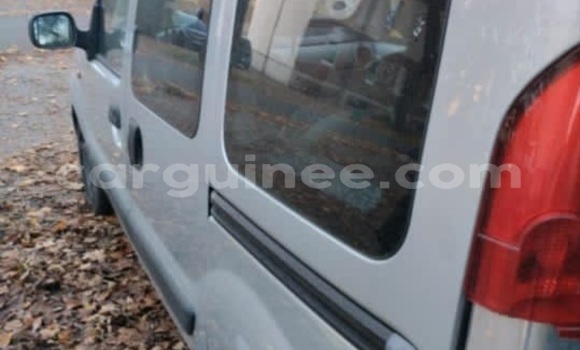 Buy Import Renault Kangoo Other Car in Conakry in Conakry Buy Import Renault Kangoo Other Car in Conakry in Conakry