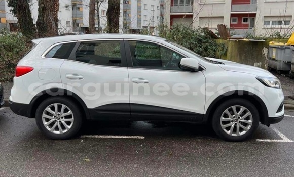 Buy Import Renault Kadjar White Car in Conakry in Conakry Buy Import Renault Kadjar White Car in Conakry in Conakry