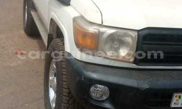 Buy Used Toyota Land Cruiser Other Car in Conakry in Conakry Buy Used Toyota Land Cruiser Other Car in Conakry in Conakry
