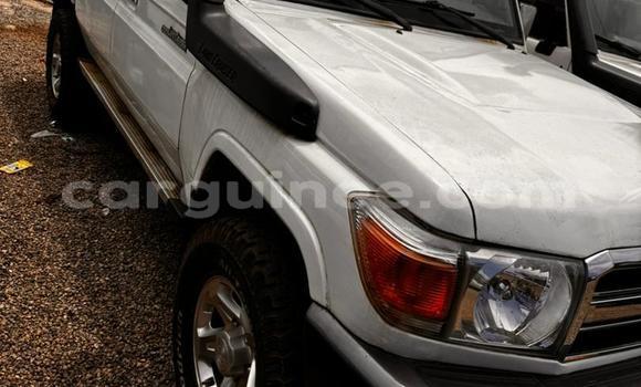 Buy Used Toyota Pickup Other Car in Conakry in Conakry