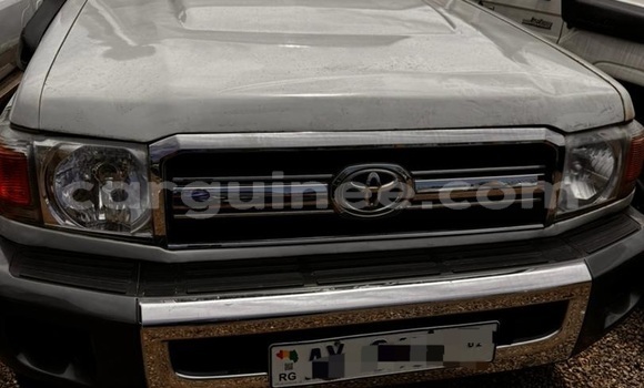 Buy Used Toyota Pickup Other Car in Conakry in Conakry Buy Used Toyota Pickup Other Car in Conakry in Conakry