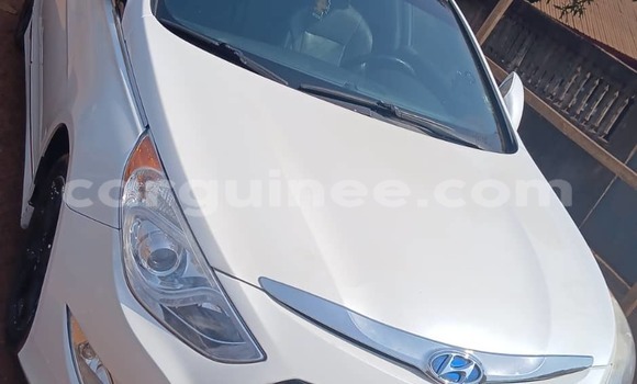 Acheter Import Voiture Hyundai Sonata Blanc à Conakry, Conakry