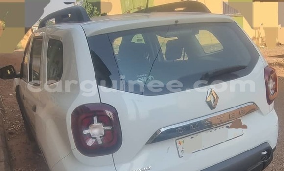 Buy Used Renault Duster White Car in Conakry in Conakry Buy Used Renault Duster White Car in Conakry in Conakry